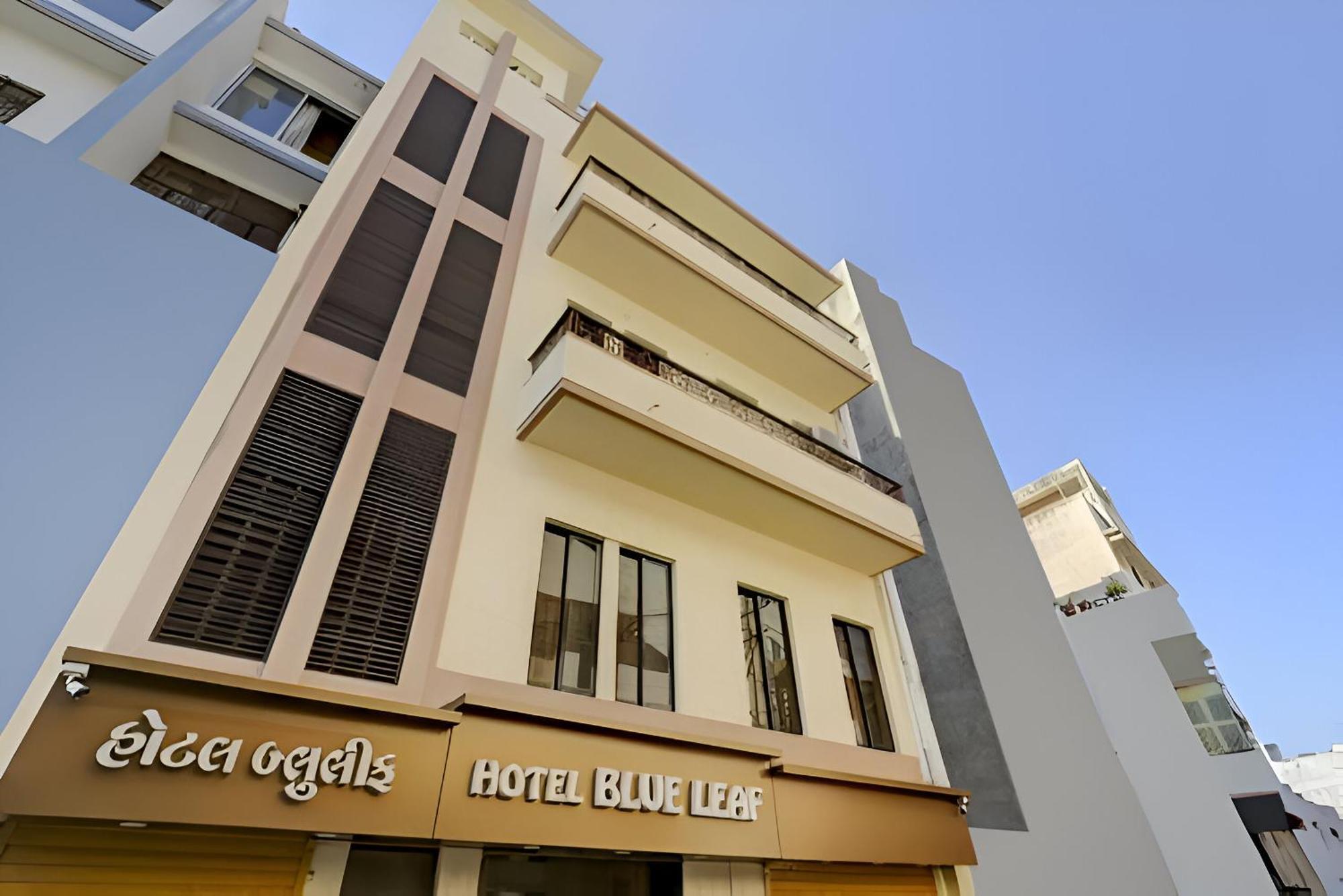 Hotel Blue Leaf Rajkot Bagian luar foto