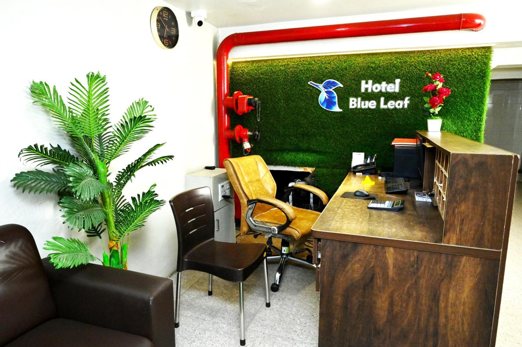 Hotel Blue Leaf Rajkot Bagian luar foto
