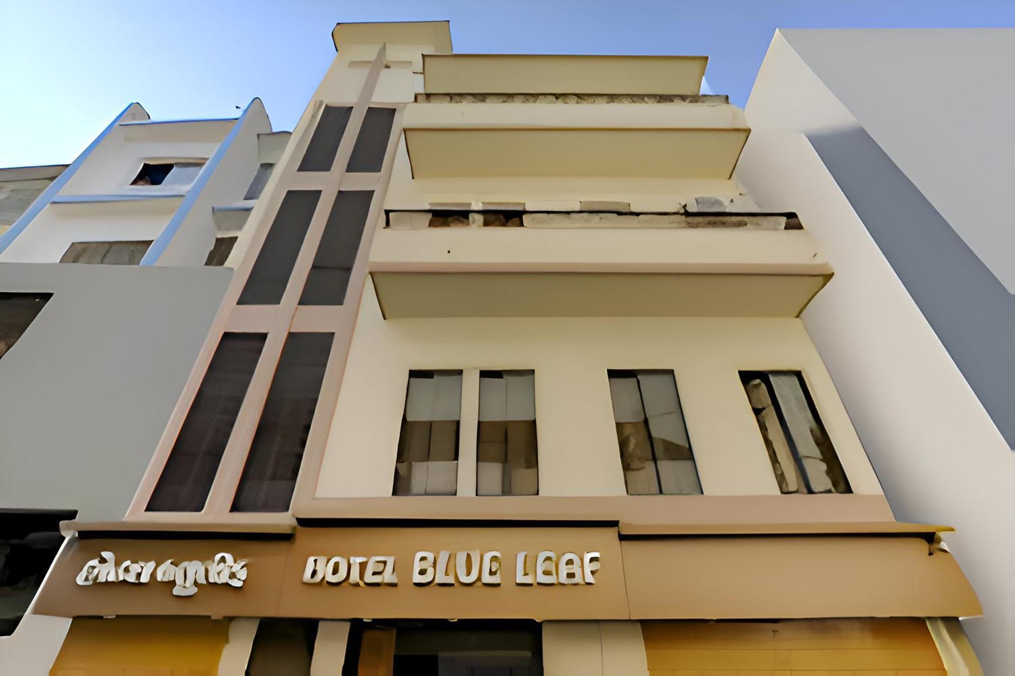 Hotel Blue Leaf Rajkot Bagian luar foto